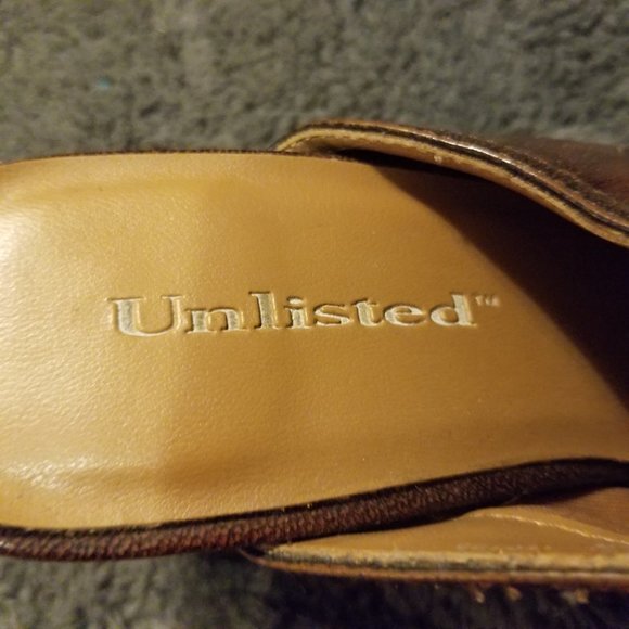 Clogs by Unlisted - Picture 2 of 4